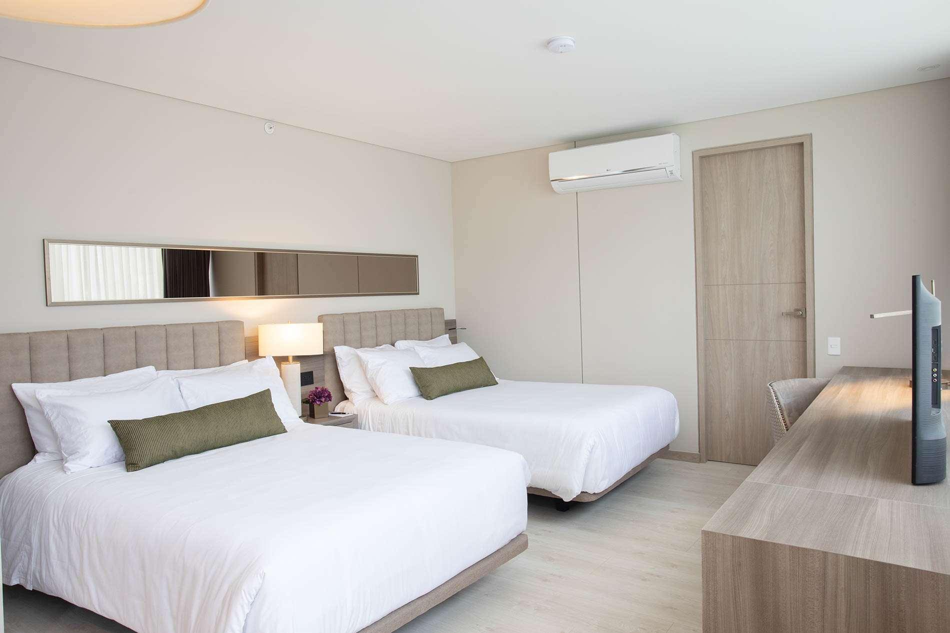 Hotel York Luxury Suites Medellin By Preferred Экстерьер фото A room at the hotel